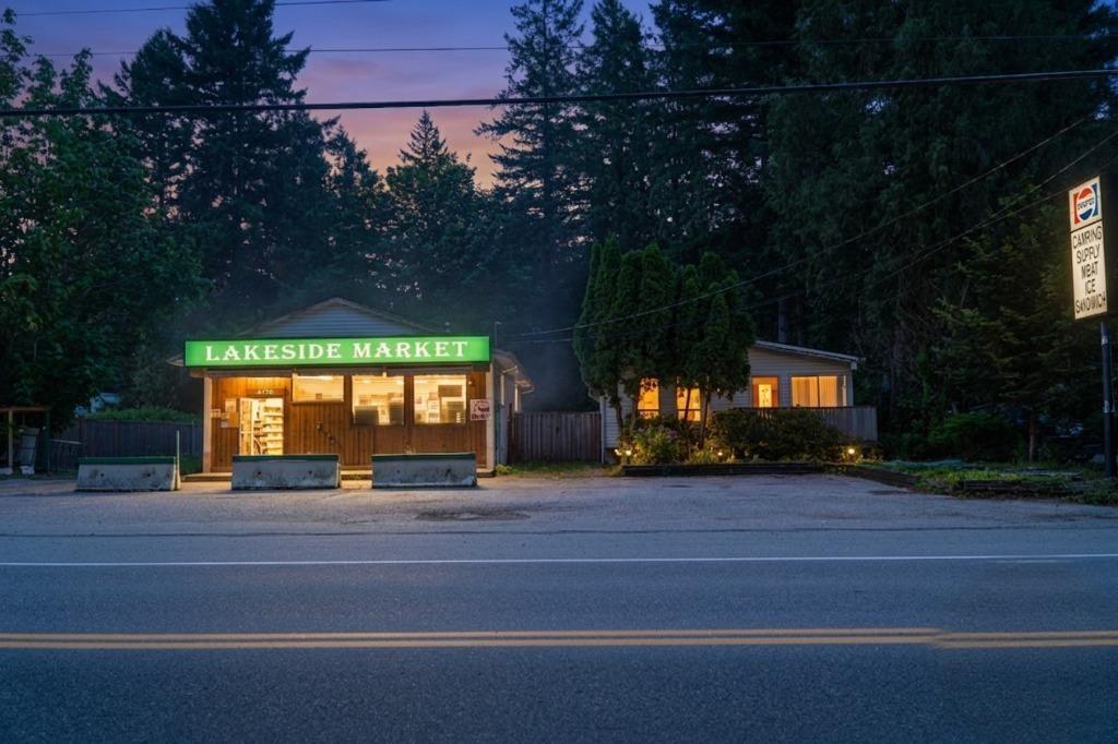 3776 COLUMBIA VALLEY ROAD, Cultus Lake North — MLS® C8080144